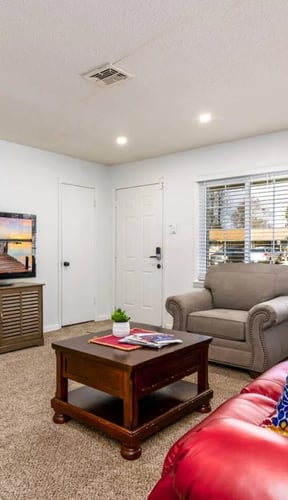 Comfortable 4-bdr Home 501 Hayes Street, Jacksonville, AR