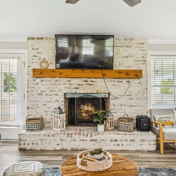 Amazing Getaway W/Land 9021 Lane Road, Lascassas, TN - Image 1