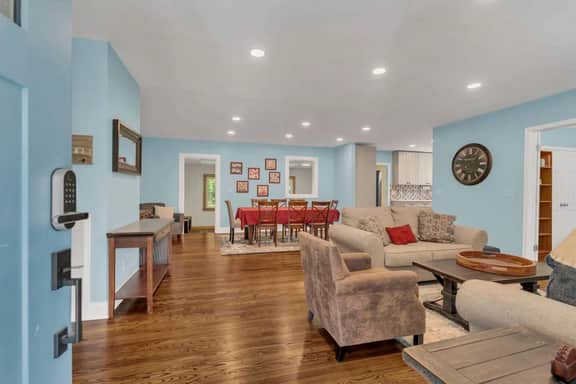 4bdr near MTSU/City Square 303 1st Avenue, Murfreesboro, TN - Image 4